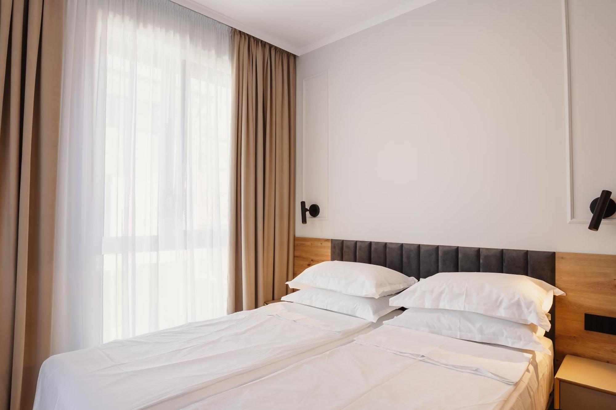 Bloom Downtown Suites Cluj-Napoca Eksteriør bilde