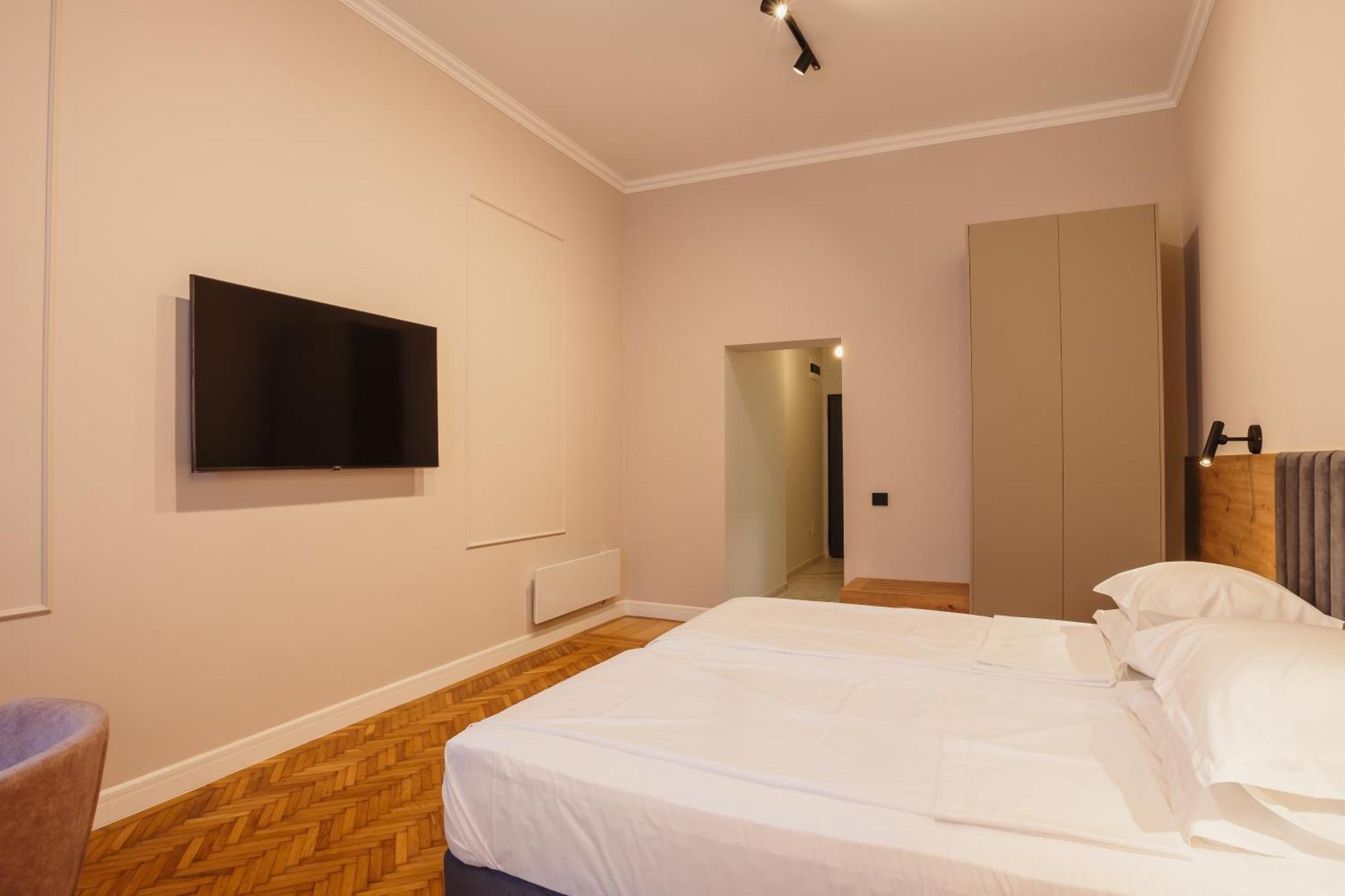 Bloom Downtown Suites Cluj-Napoca Eksteriør bilde